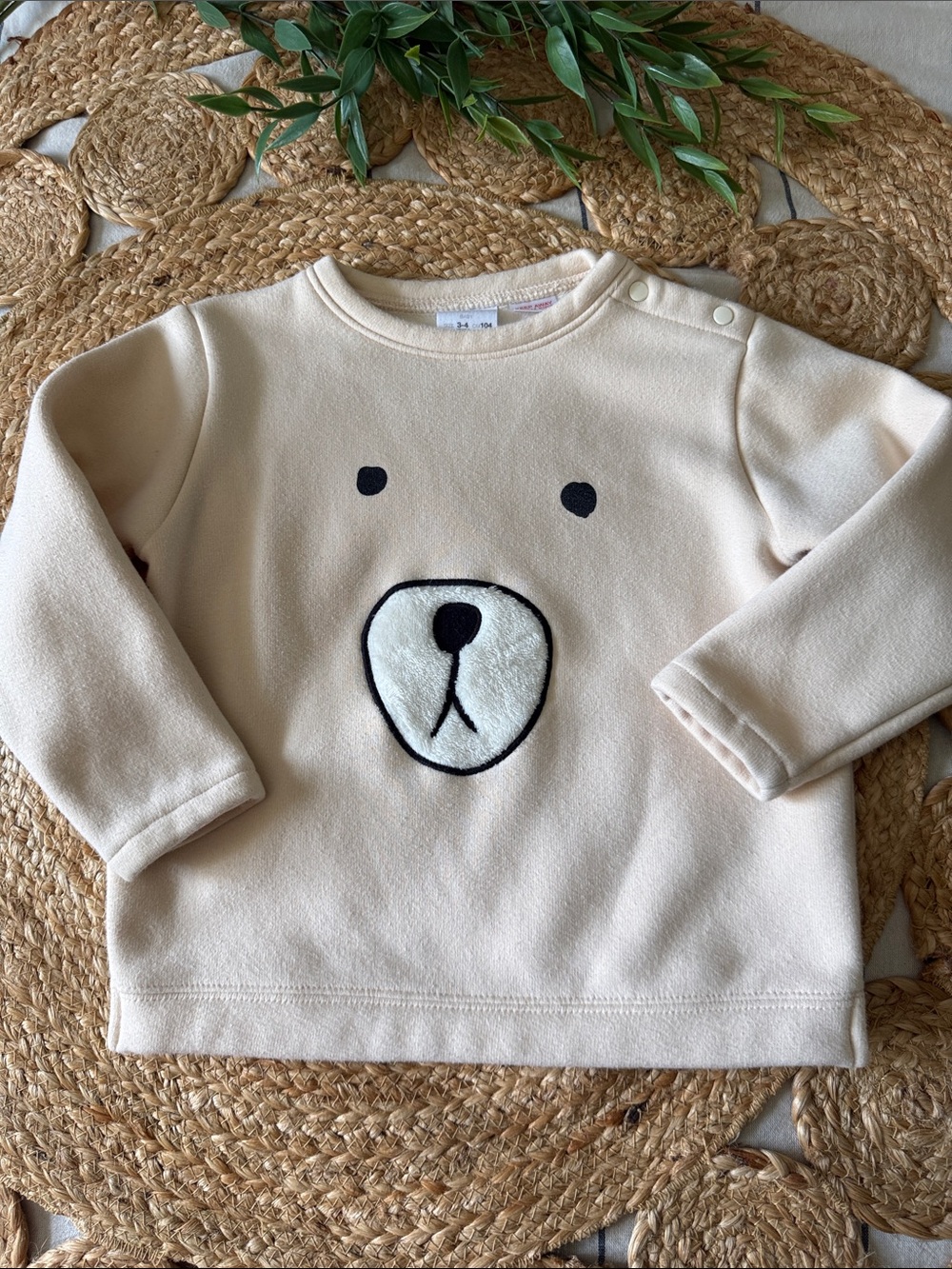 Zara Baby bear Face Ecru Crew sweatshirt. 3-4